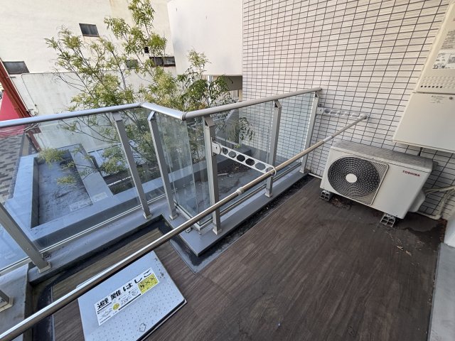 バルコニー　※同物件別部屋参考写真