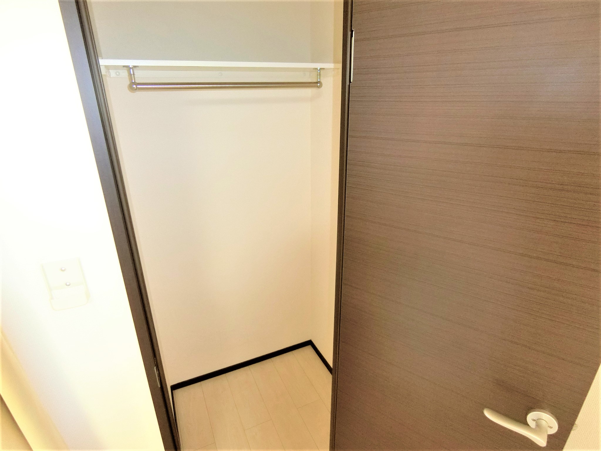 収納　★奥行きのあるクローゼットです★