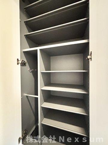 収納　十分な収納スペースがあります