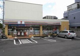 コンビニ　セブンイレブン 練馬北町3丁目店（コンビニ）まで126m