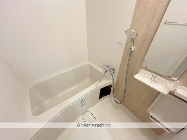 地下鉄堺筋線 堺筋本町駅 徒歩8分 15階建 築1年の風呂写真