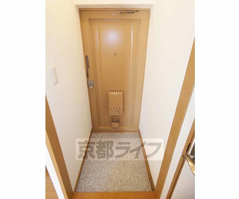 玄関　スペースが広いです