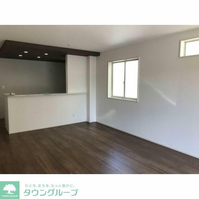 居室・リビング　★お問い合わせはタウンハウジング聖蹟桜ヶ丘店まで★