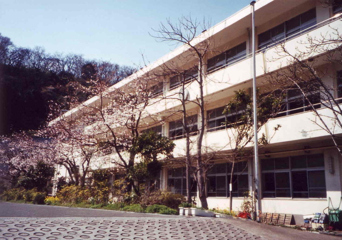 小学校　今泉小学校（小学校）まで350m