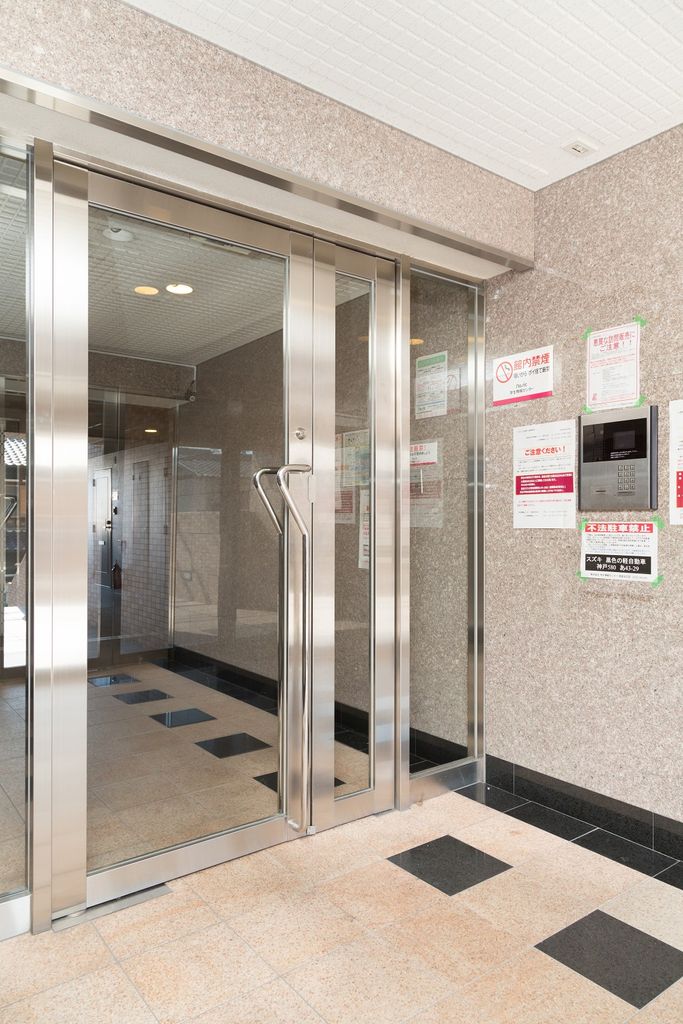 エントランス　オートロック