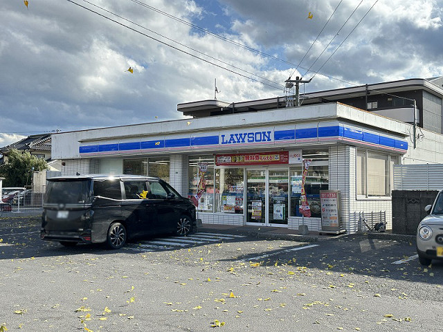 コンビニ　ローソン大分賀来店（コンビニ）まで120m