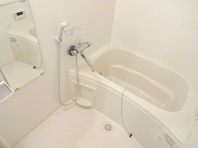 バス・シャワールーム　●浴室乾燥機・追焚機能