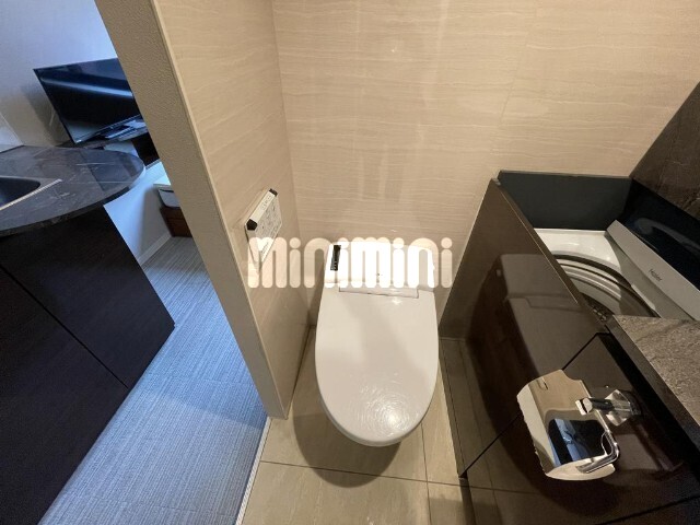 トイレ　別号室参考写真