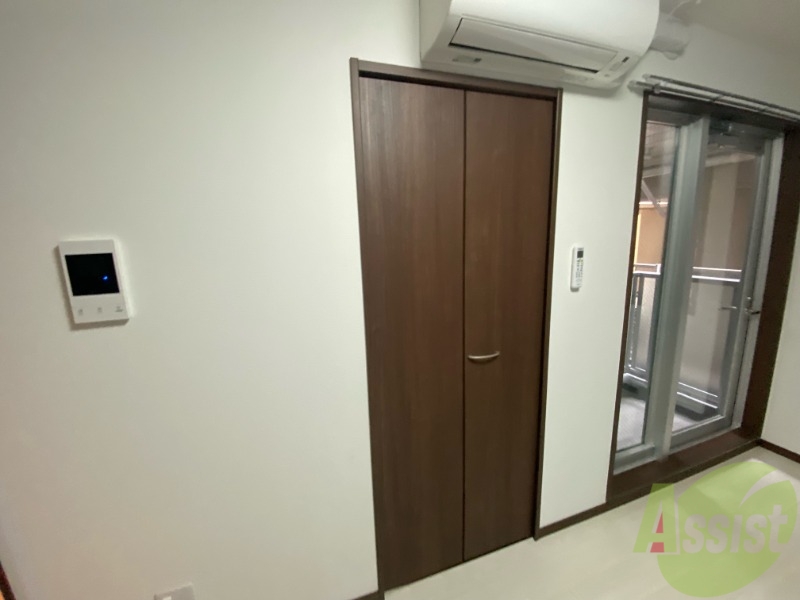 収納　収納はこちら。中の様子が気になりますね。。