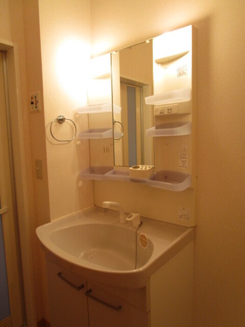 洗面設備　洗髪洗面化粧台