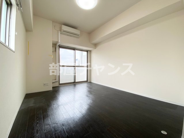 居室・リビング　ゆったりとした居間です