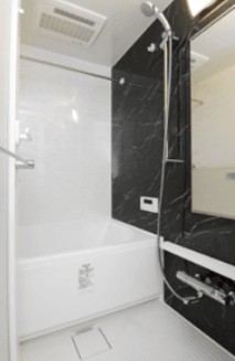 バス・シャワールーム　※こちらのお写真は他部屋になり参考写真です※