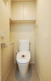 トイレ　※こちらのお写真は他部屋になり参考写真です※