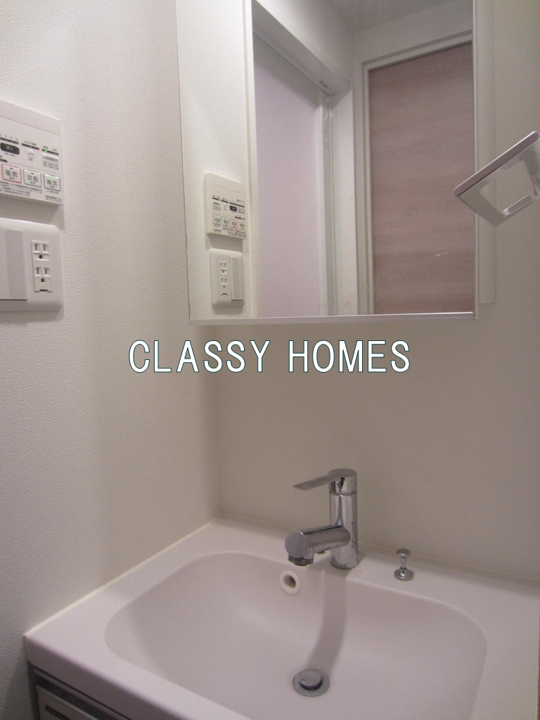 洗面設備　2018年竣工　クレヴィスタ大森II：洗面台