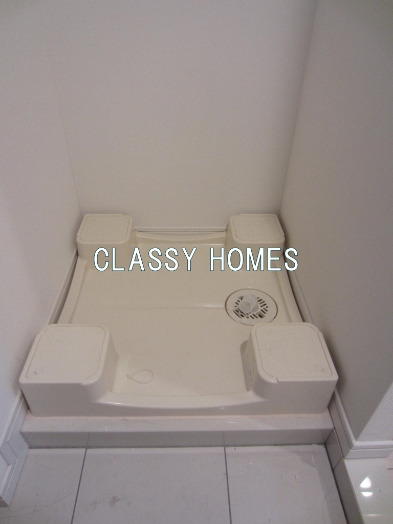 その他設備　2018年竣工　クレヴィスタ大森II：洗濯機置き場