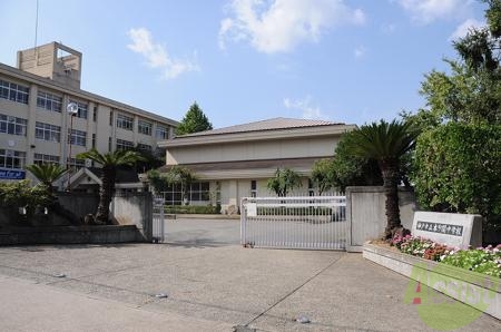 中学校　神戸市立 本多聞中学校（中学校）まで688m