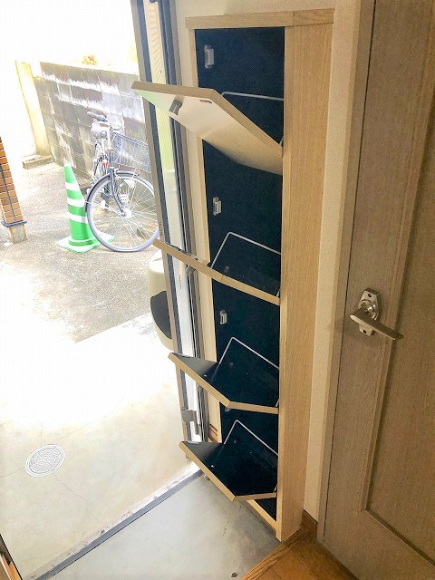 収納　靴箱