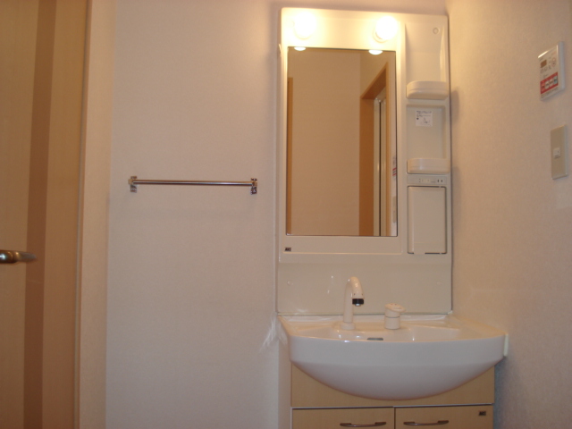 洗面設備　洗髪洗面化粧台