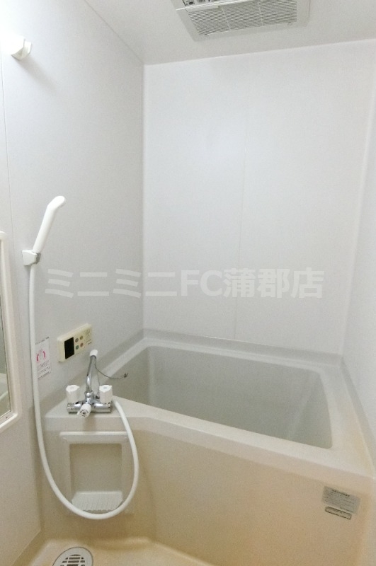 バス・シャワールーム　同タイプ