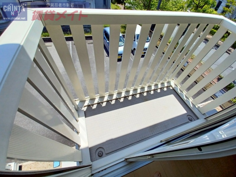 バルコニー　別部屋同型タイプ写真