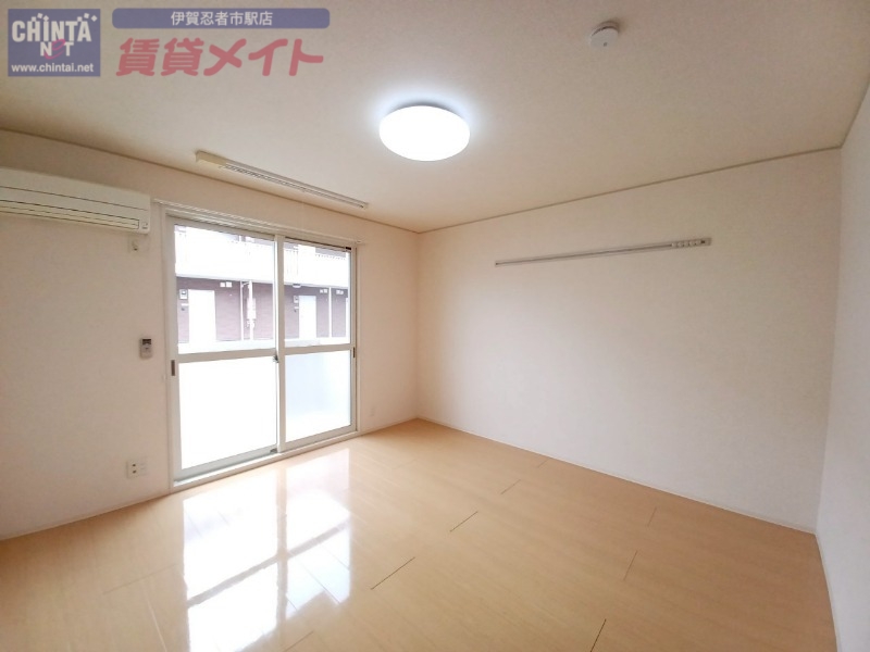 居室・リビング　別部屋同型タイプ写真