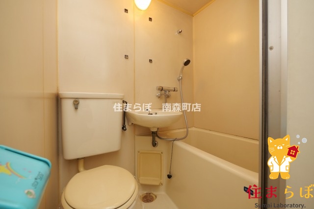 バス・シャワールーム　「見た目じゃなく、心に“しっくりくる”を大切に。」