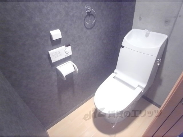 トイレ　ウォシュレット