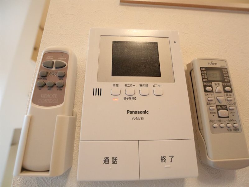 セキュリティ　ＴＶモニター付インターホン　同仕様写真