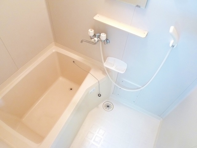 バス・シャワールーム　バス・トイレ別