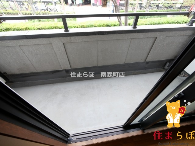 バルコニー　「毎日をちょっと丁寧にする一歩を、一緒に。」