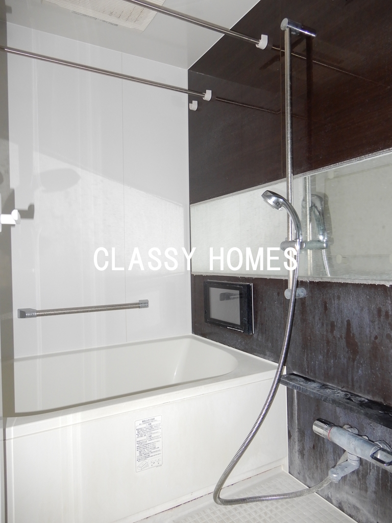 バス・シャワールーム　2015年竣工エステムプラザ芝公園：バス