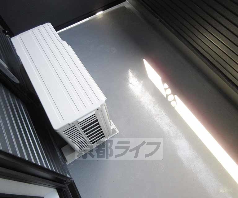 バルコニー　簡素なバルコニーです