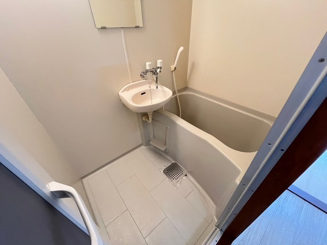 バス・シャワールーム　別号室の写真です