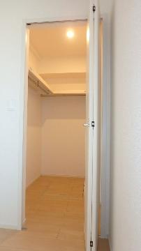 収納　たっぷり収納でお部屋スッキリ♪（イメージ）