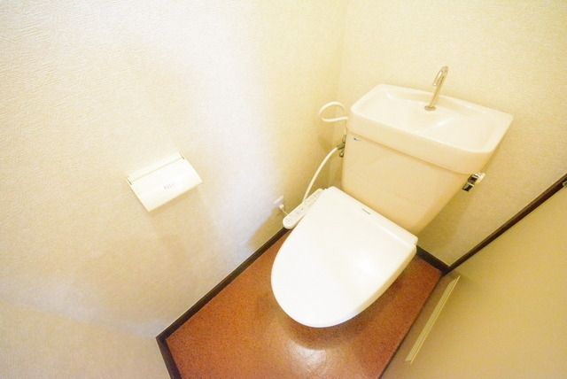 トイレ　♪トイレも大切な空間です♪