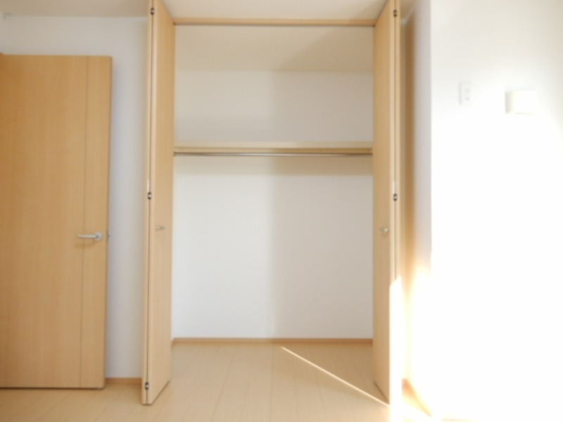 収納　図面と現状に相違がある場合には現状を優先