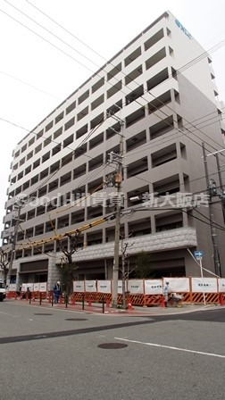 建物外観　ラクラス新大阪