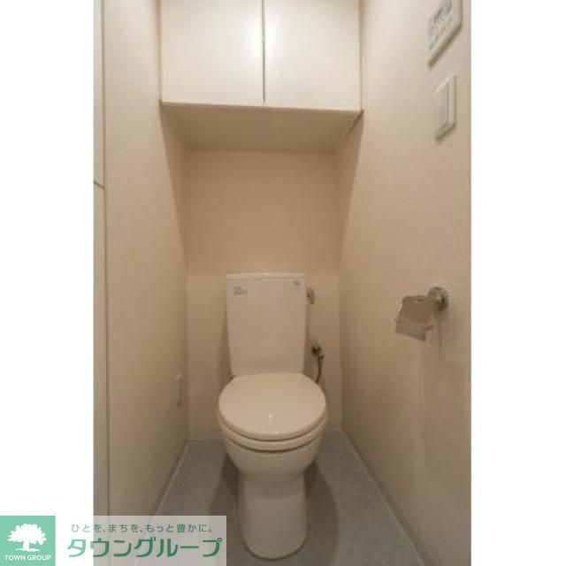 トイレ　※写真は同タイプ住戸です。