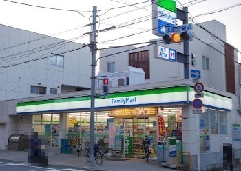 コンビニ　ファミリーマート 西淀川柏里店（コンビニ）まで196m
