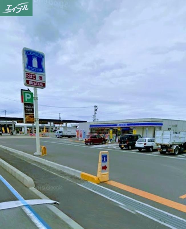 コンビニ　ローソン岡山古新田店（コンビニ）まで807m