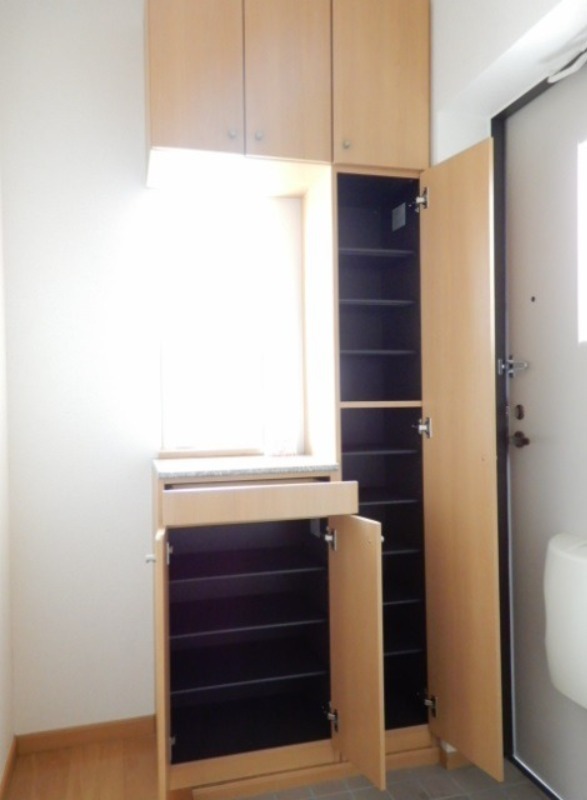 収納　図面と現状に相違がある場合には現状を優先