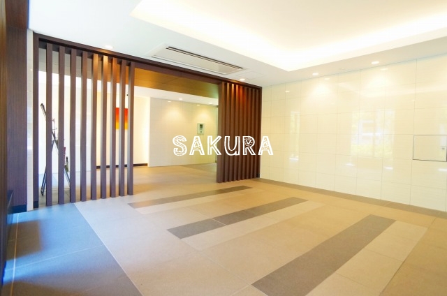 セキュリティ　不審者、勧誘員をシャットアウトできるオートロックです♪