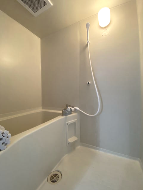 バス・シャワールーム　同仕様