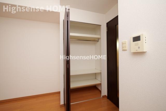 収納　ちょっとした収納スペースも充実しています