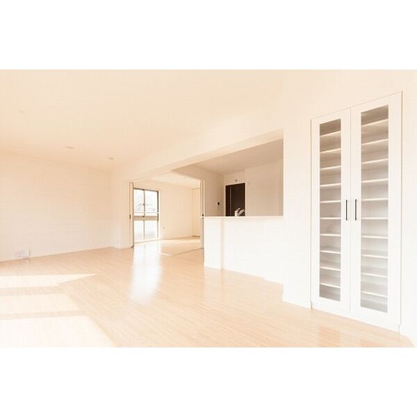 居室・リビング　広いリビング★