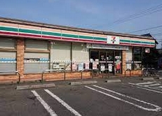 コンビニ　セブンイレブン 名古屋荒子4丁目店（コンビニ）まで241m