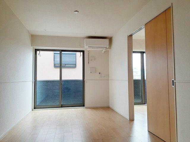 居室・リビング　【新線開通で注目の相鉄線！】お問い合わせはお早めに♪