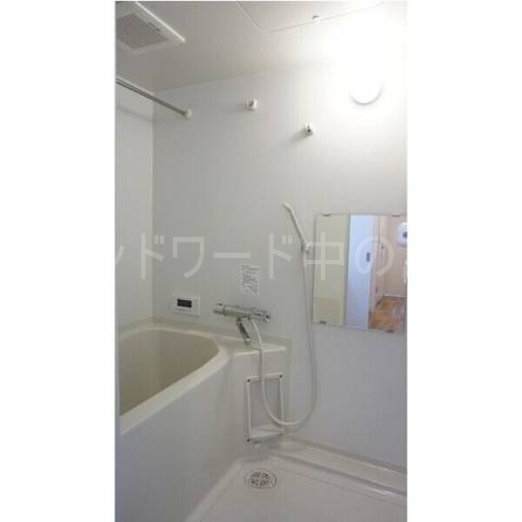 バス・シャワールーム　詳細は、ウィンドワード中の島店までご相談下さい。