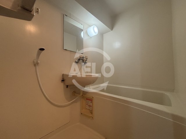 バス・シャワールーム　グリーンスクエア　風呂