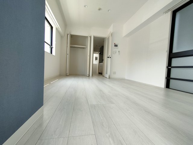 居室・リビング　別号室写真